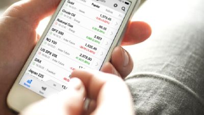 ECB'nin tasarruf beklentileri ve ekonomik etkileri üzerine derinlemesine bir analiz.