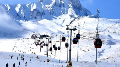 Erciyes Kayak Merkezi'nde Yeni Yıl coşkusu, 110 bin ziyaretçi ile