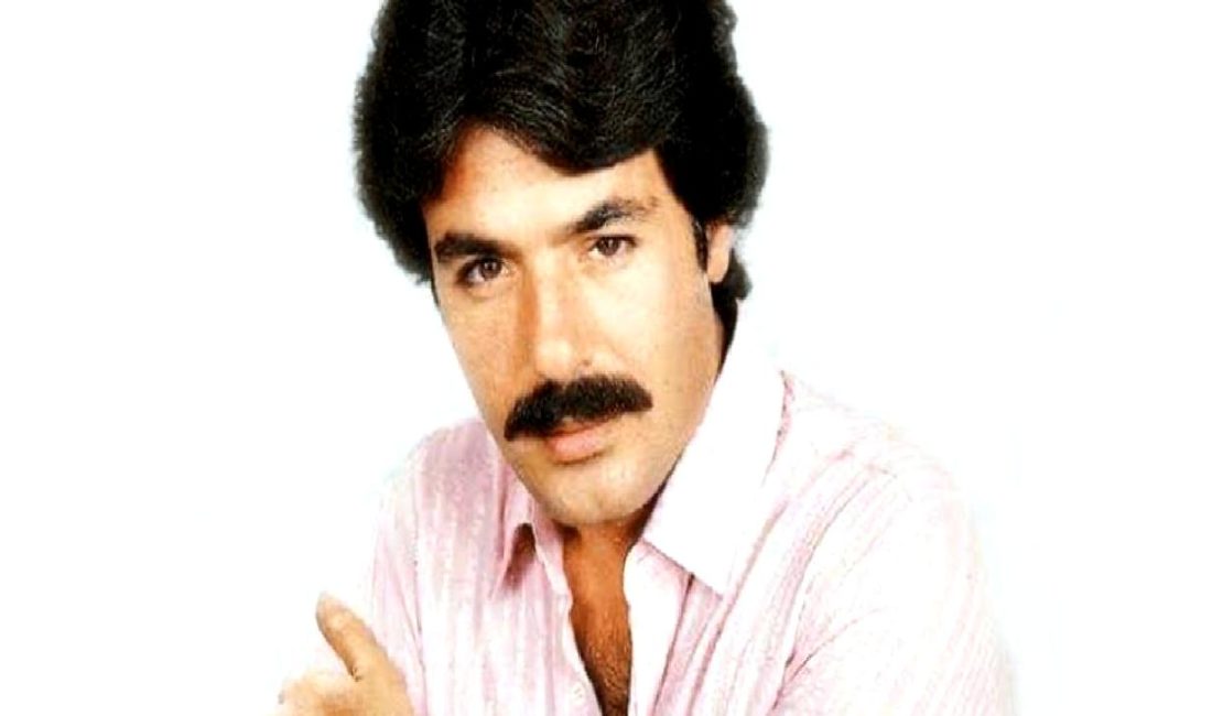 Ferdi Tayfur’un Hastalığı, Hayatı ve Vefatı Ferdi Tayfur'un hayatı, müzik kariyeri, hastalığı ve son dönemleri hakkında