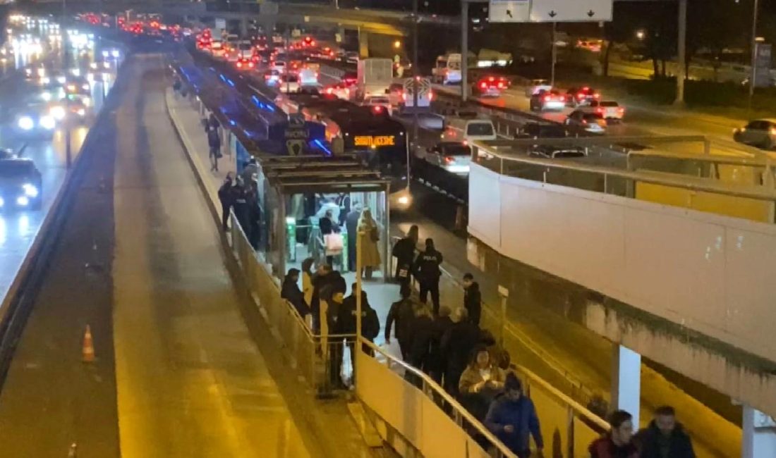İncirli Metrobüs Durağında meydana gelen silahlı saldırıda alkollü bir şahıs,