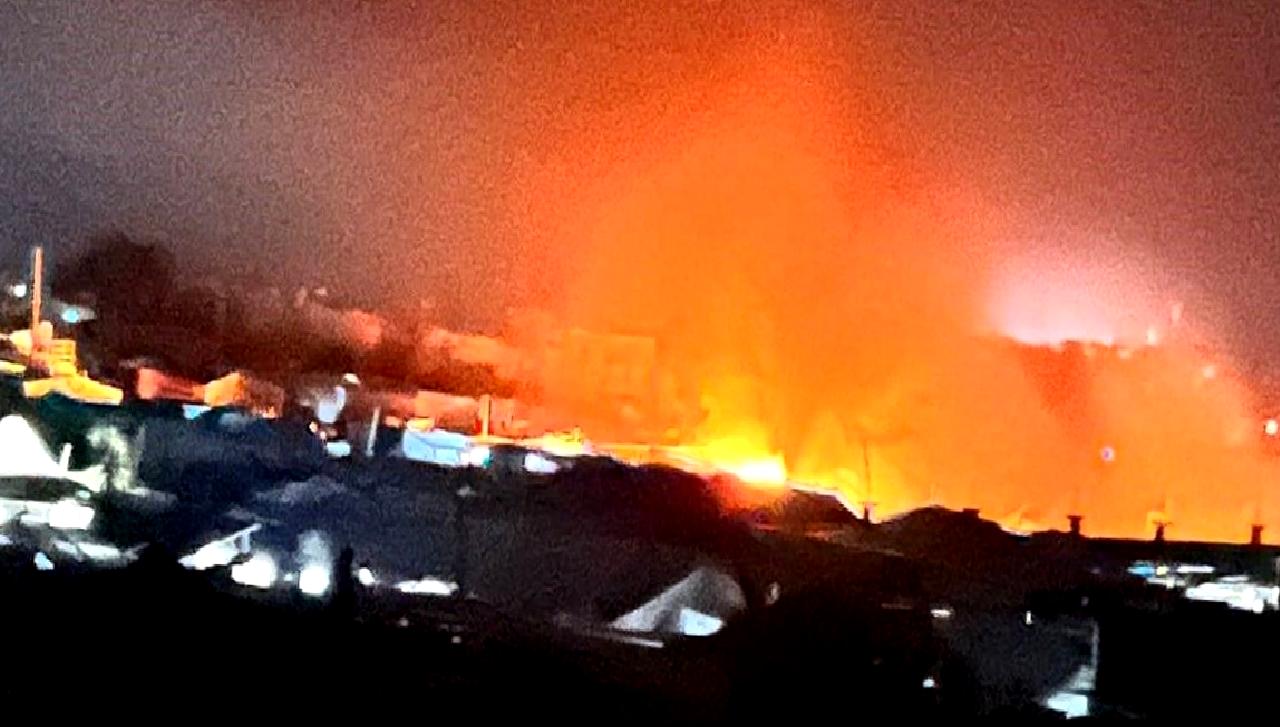 İsrail'in Gazze'ye yönelik saldırıları sürerken, bölgedeki insani durum giderek kötüleşiyor.