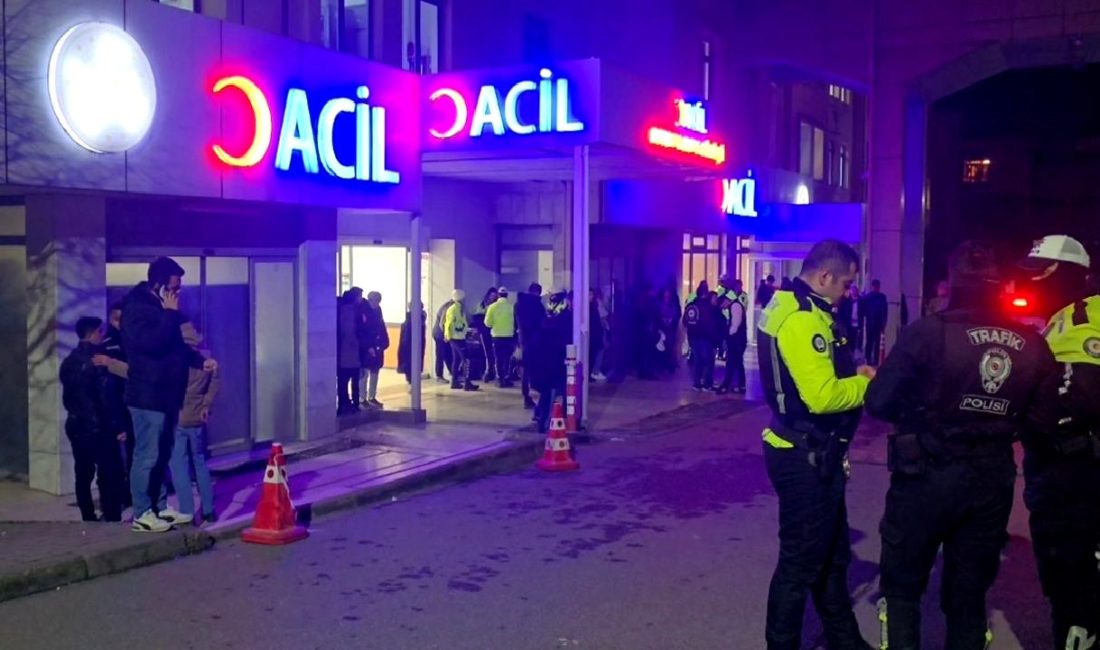 Kuzguncuk Sahili’nde Polis Memuruna Motosikletle Çarpma Kazası Kuzguncuk Sahili'nde bir polis memuruna motosikletle çarpma kazası meydana geldi.