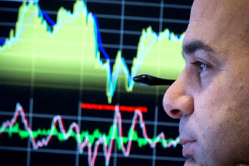 Mike Johnson'un Temsilciler Meclisi Başkanlığı için verdiği mücadele, politik stratejileri,