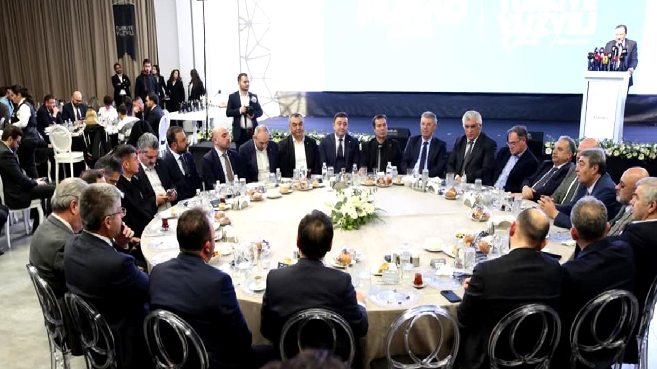 MÜSİAD Kayseri Şubesi'nde düzenlenen 'Türkiye Yüzyılı' Ödül Gecesi, iş dünyasının