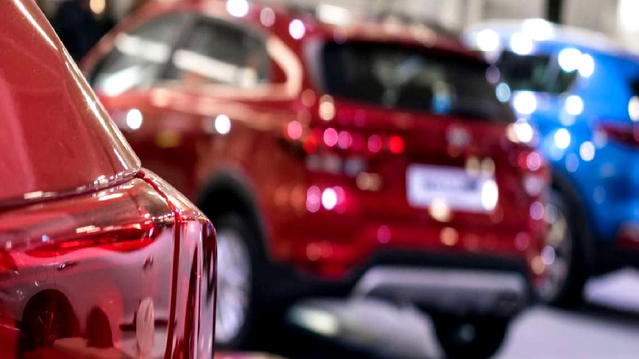 Otomotiv endüstrisi, Türkiye'nin ihracatında önemli bir rol oynamaya devam ediyor.