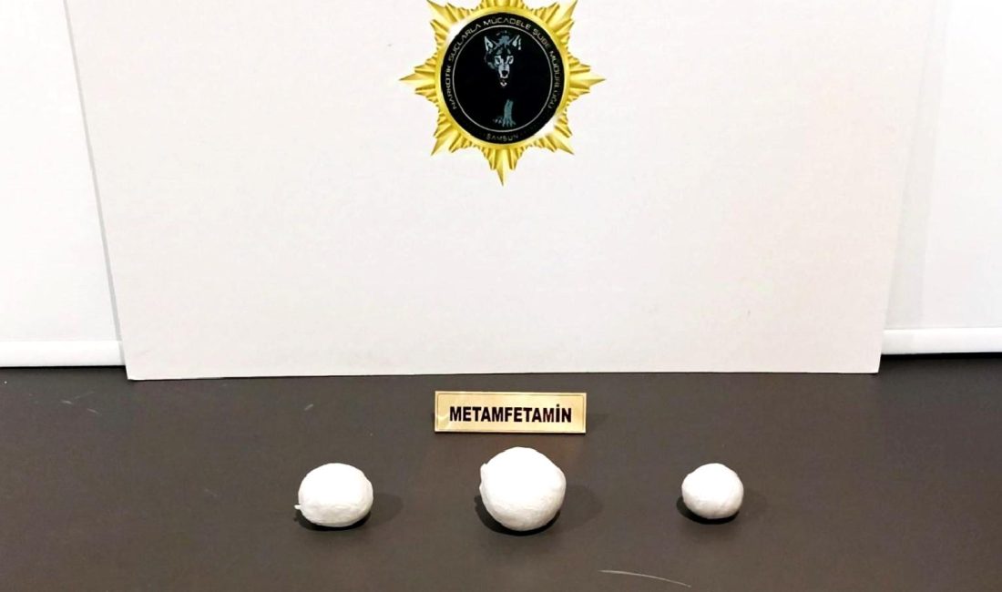 Samsun'da gerçekleştirilen uyuşturucu operasyonunda 268 gram metamfetamin ele geçirildi. Olayla