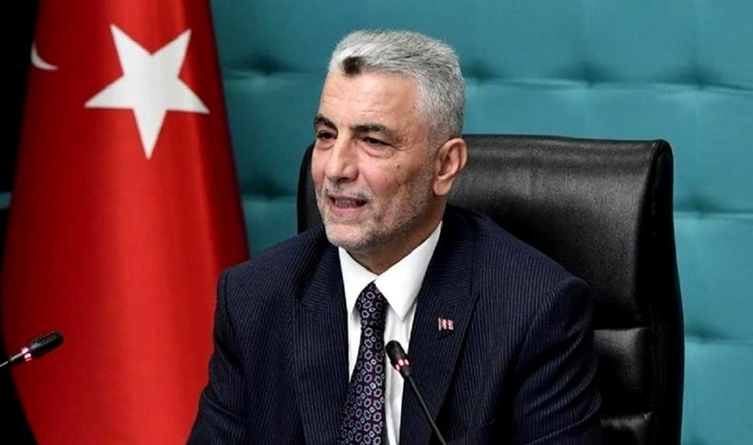 Ticaret Bakanı Ömer Bolat’ın Hatay’daki Sınır Kapısı Ziyareti ve Yeni Dönem Açıklamaları Ticaret Bakanı Ömer Bolat, Hatay'daki sınır kapısını ziyaret ederek yeni