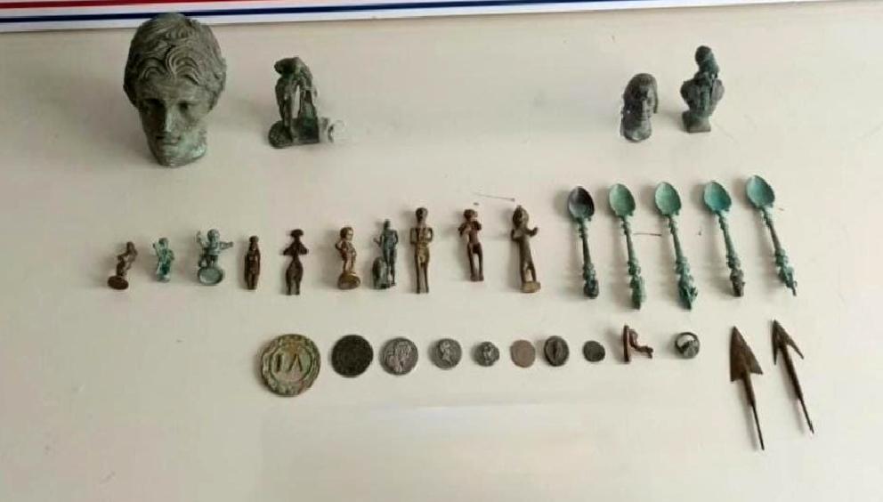 Bursa'da tarihi eser kaçakçılığına yönelik düzenlenen baskınlar, kültürel mirasın korunması