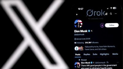 Elon Musk, xAI'ın X'i satın aldığını duyurdu. Bu gelişme, yapay