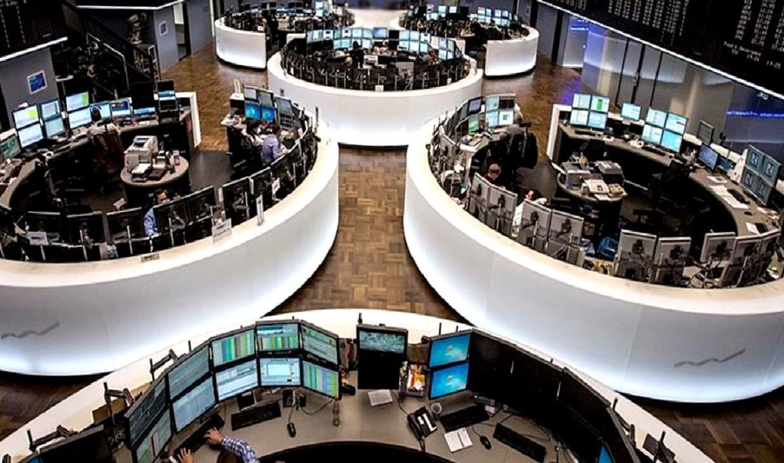 Küresel Piyasalarda Düşüş ve Ticaret Gerilimleri Küresel piyasalarda düşüşler ve artan ticaret gerilimleri, yatırımcılar için riskleri