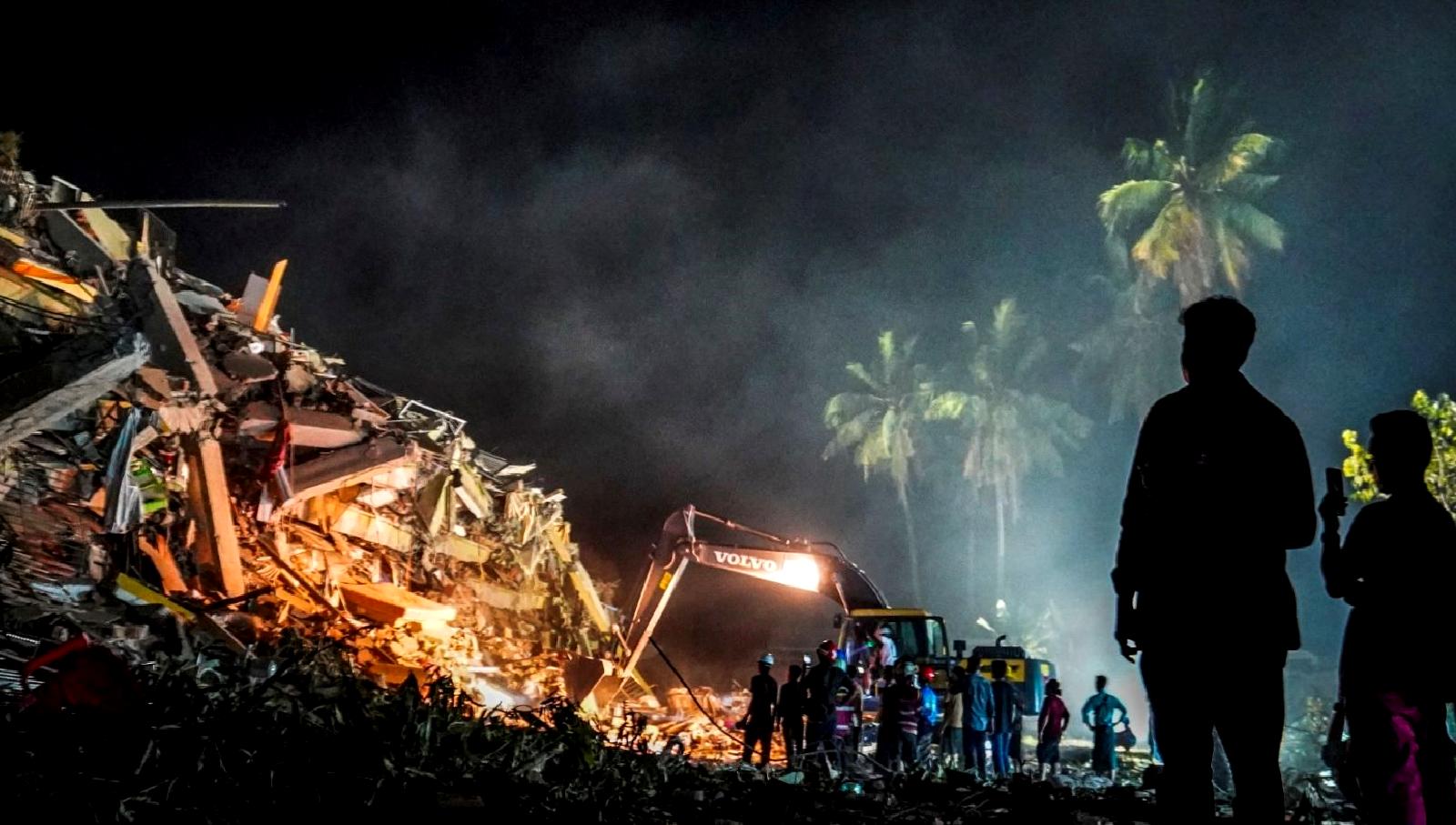 Myanmar'da deprem sonrası kurtarma çalışmalarının umutları, hayatta kalanların yardıma ihtiyacı