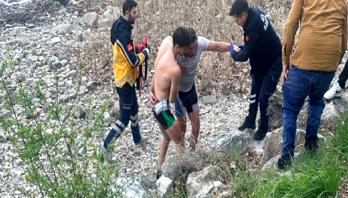 Sapanca Gölü'nde meydana gelen kano kazasında 1 sporcu kayboldu. Olayın