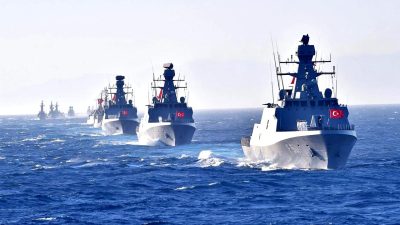 23 Nisan etkinlikleri kapsamında deniz gezintileri ve liman ziyaretleriyle unutulmaz