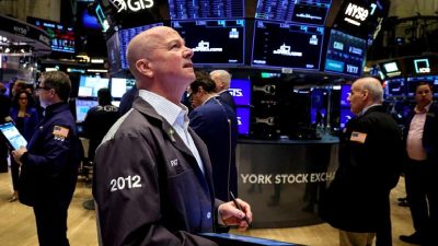 ABD borsa endeksi vadeli işlemleri yükselirken, gümrük vergisi tartışmaları piyasalarda