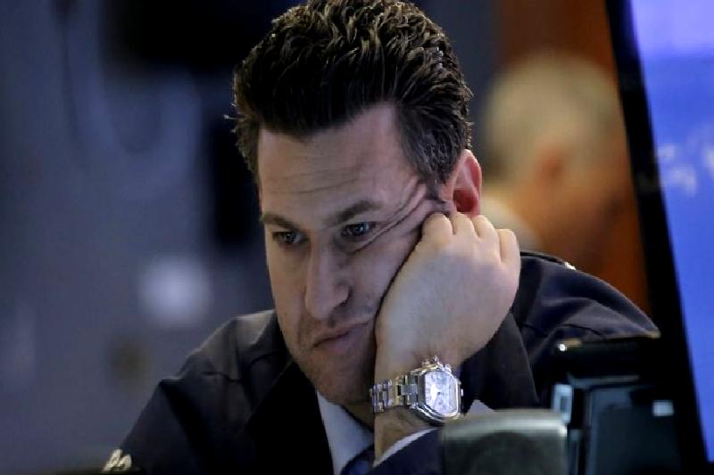 ABD hisseleri ve ticaret savaşlarının piyasalara etkilerini keşfedin. Ekonomik dalgalanmalar