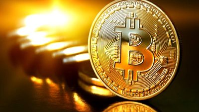 ABD ve kripto piyasalarında son gelişmeler, Trump-Powell gerilimi ve Bitcoin'in