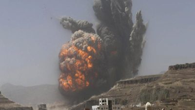 ABD, Yemen'deki Husi hedeflerine hava saldırıları düzenliyor. İHA düşürmeleriyle ilgili