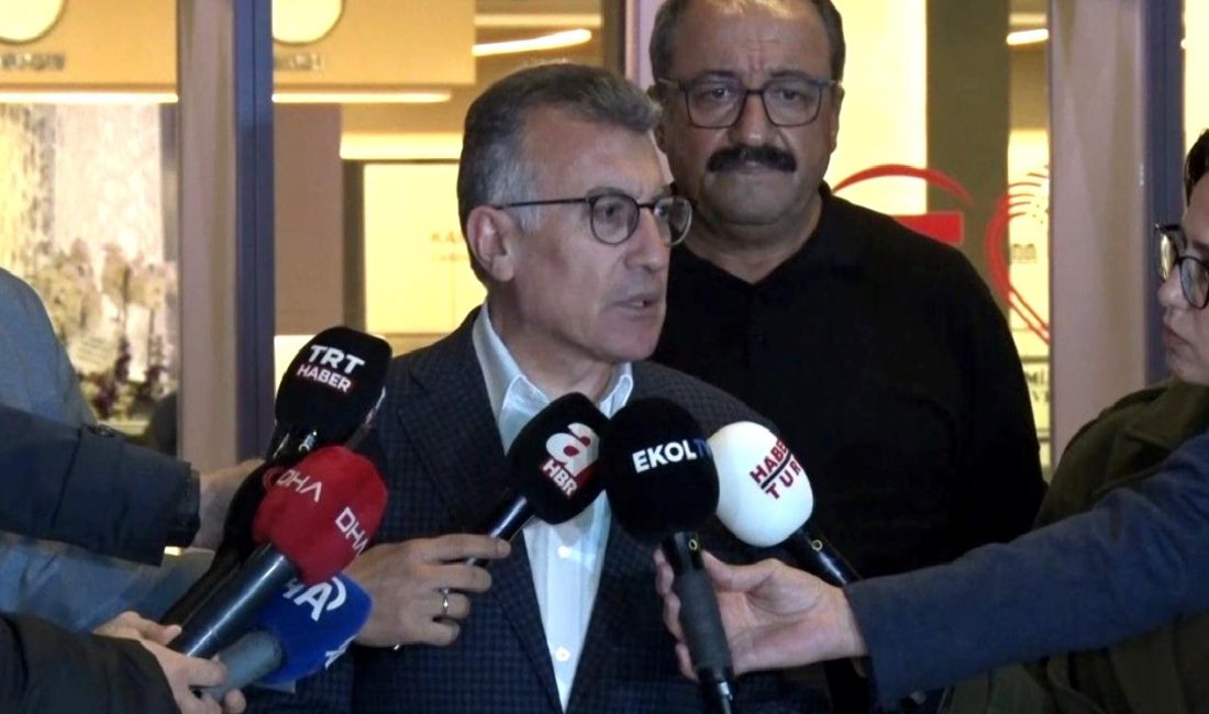 AK Parti Grup Başkanvekili Güler, Sırrı Süreyya Önder'i ziyaret etti