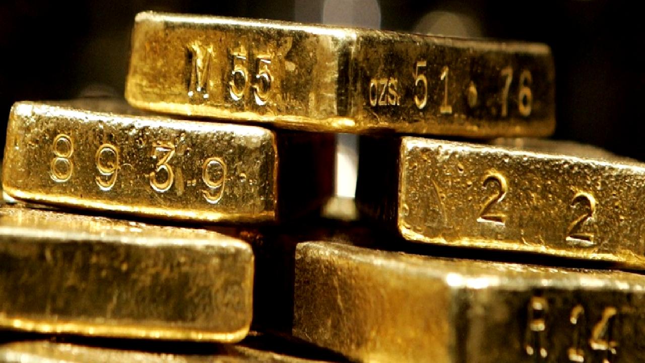 12 Nisan 2025'te altın fiyatlarının tarihi yüksek seviyelere ulaştığı güncel