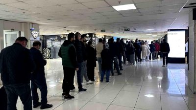 Altın fiyatlarındaki düşüş, kuyumcuları harekete geçirdi. Yatırımcılar ve alıcılar için