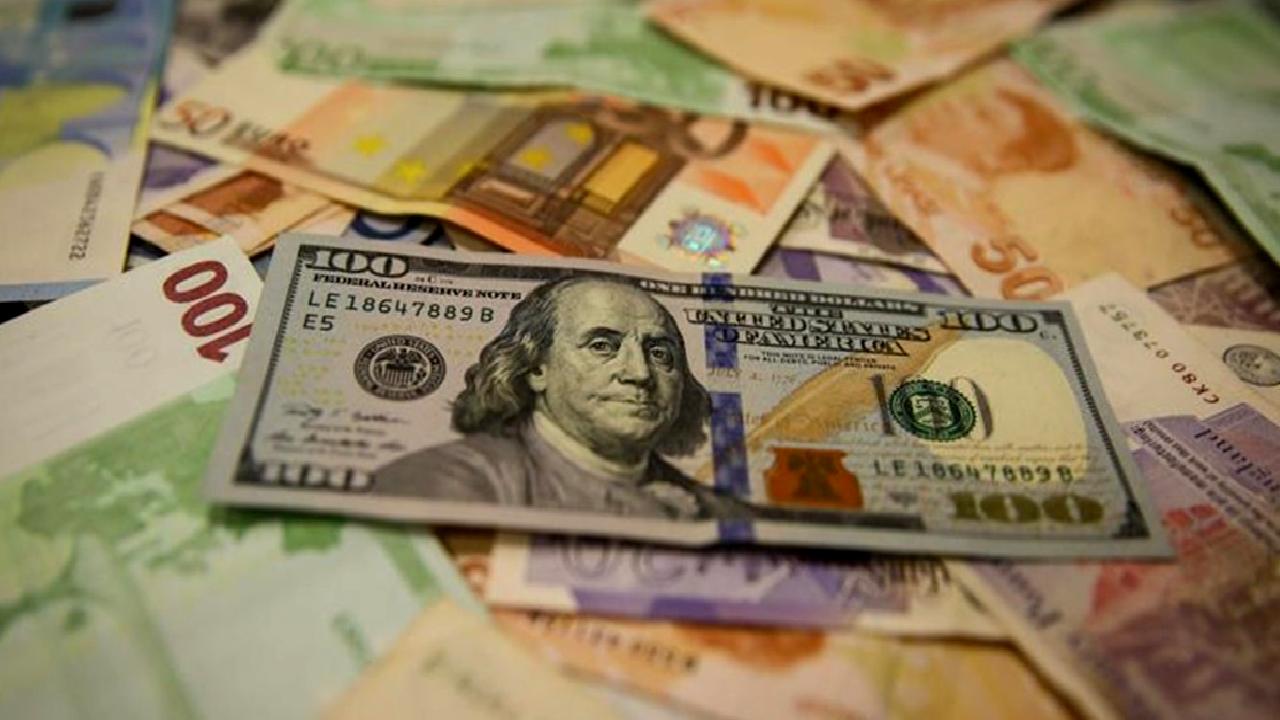 Altın ve döviz kurlarındaki dalgalanmaların nedenleri, etkileri ve yatırım stratejileri