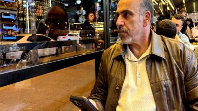 Anne özlemiyle İstanbul'a gelen Alaybeyi'nin dokunaklı hikayesini keşfedin. Geçmişin izleriyle