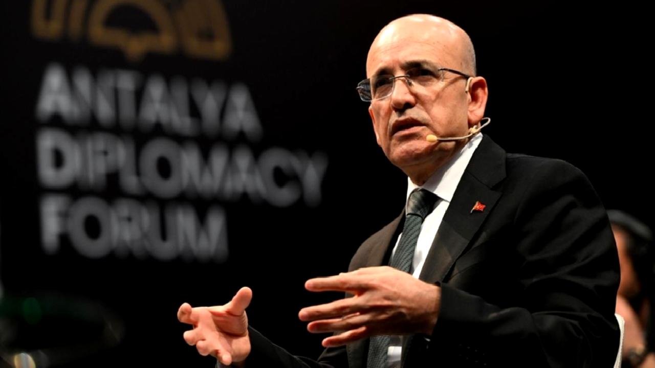 Antalya Diplomasi Forumu'nda Türkiye'nin ekonomik görünümü, fırsatlar ve zorluklar üzerine