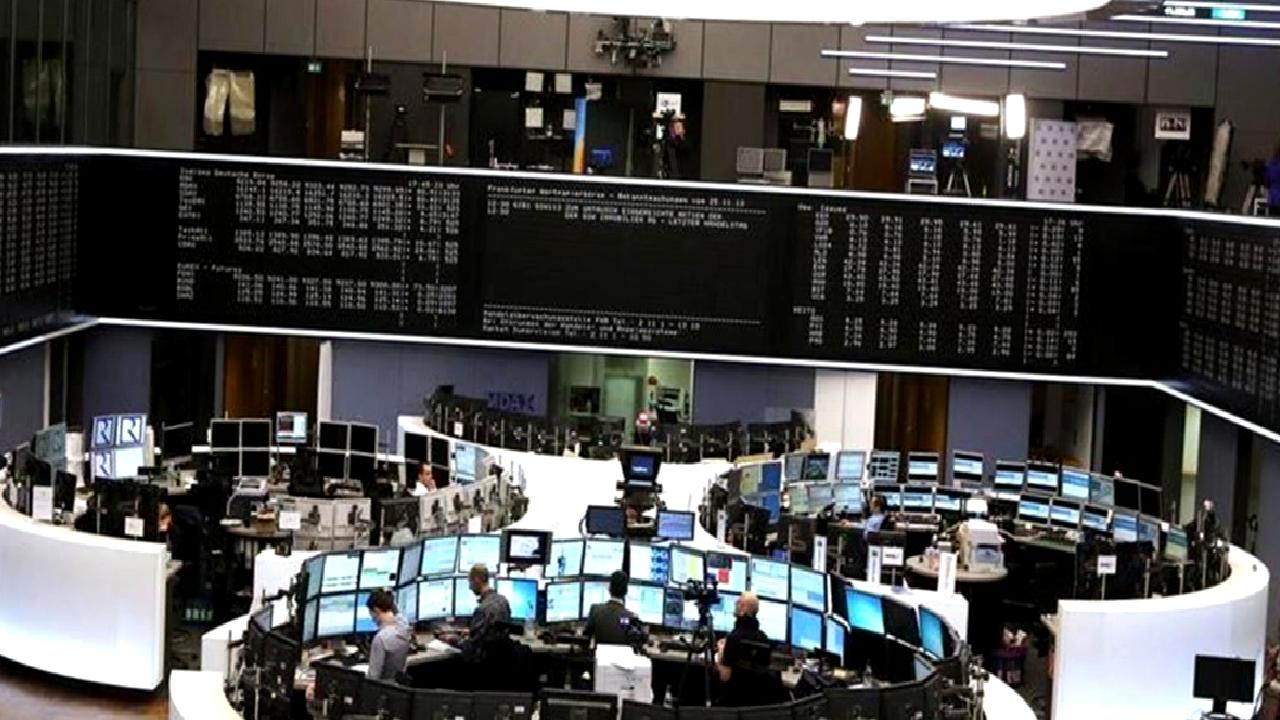 Avrupa borsalarında iyimserlik hakim. Endeksler yükselirken, yatırımcılar yeni fırsatlar arıyor.