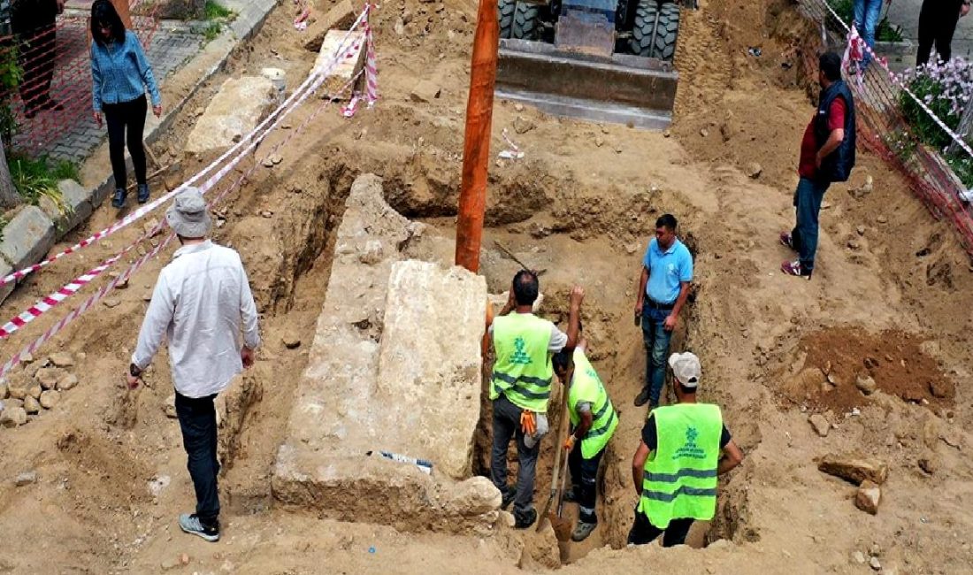Aydın'da yol yenileme çalışmaları sırasında insan kemikleri bulundu. Gelişmeleri öğrenmek