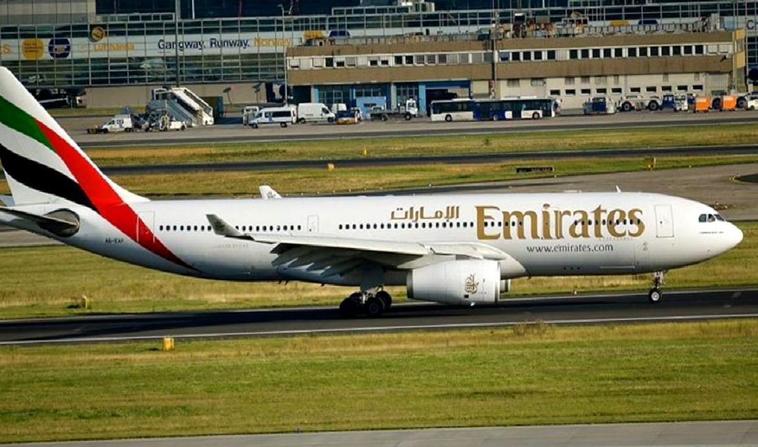 BAE ve Suriye Arasındaki Uçuşların Yeniden Başlaması BAE ve Suriye arasındaki uçuşların yeniden başlaması, iki ülke arasındaki