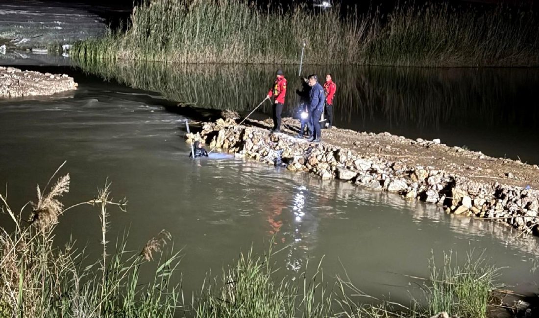 Bahçe Köyünde Kaybolan 8 Yaşındaki Çocuk İçin Arama Çalışmaları Başlatıldı Bahçe köyünde kaybolan 8 yaşındaki çocuk için arama çalışmaları başladı.
