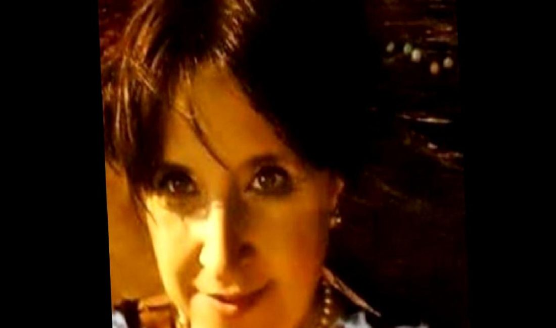 Beypazarı’nda Kalp Krizi Geçiren Kadın Hayatını Kaybetti Beypazarı'nda kalp krizi geçiren bir kadın, hastaneye kaldırılmasına rağmen hayatını