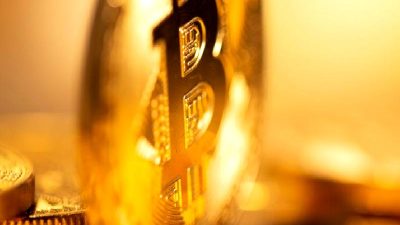 Bitcoin ve altın piyasalarını derinlemesine inceleyerek, yükseliş trendleri ve olası