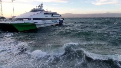 Bursa Büyükşehir Belediyesi olumsuz hava koşulları nedeniyle deniz otobüsü seferlerini