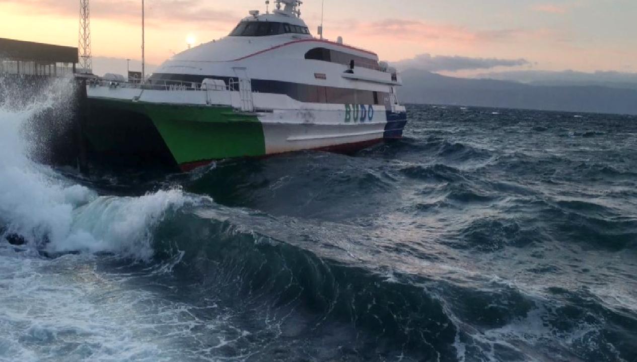 Bursa Deniz Otobüsleri seferleri hava koşulları nedeniyle iptal edildi. Güncel