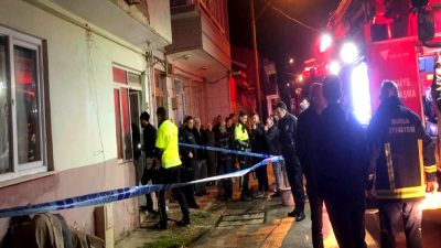 Bursa'da meydana gelen yangında 3 aylık bebek ve 4 yaşındaki