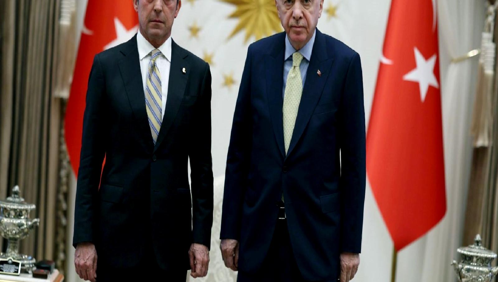 Cumhurbaşkanı Erdoğan, Fenerbahçe Başkanı Ali Koç'u kabul ederek spor ve