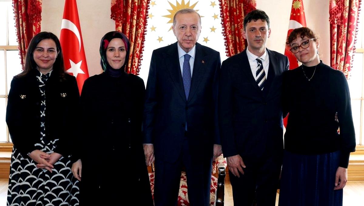 Cumhurbaşkanı Erdoğan, ünlü iş insanı Mattia Ahmet Minguzzi'nin ailesiyle bir