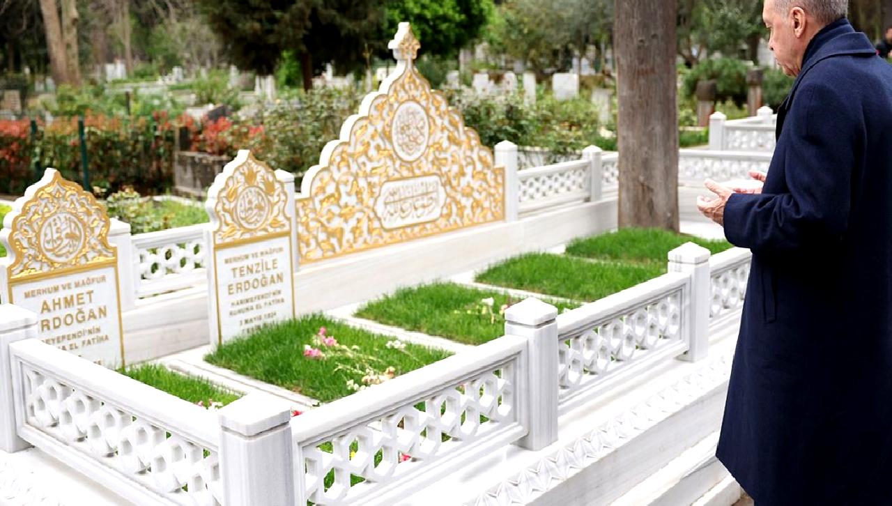 Cumhurbaşkanı Erdoğan, Burhan Abiş'in cenaze törenine katıldı ve aile kabir