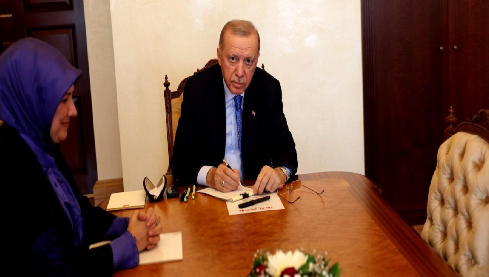 Cumhurbaşkanı Erdoğan, Gazze’ye kurban bağışında bulunup Kızılay’ı ziyaret ederek dayanışma