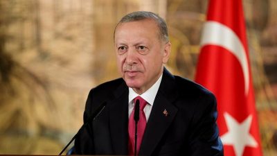 Cumhurbaşkanı Erdoğan'ın İtalya Zirvesindeki konuşmasını ve önemli açıklamalarını öğrenin. Güncel