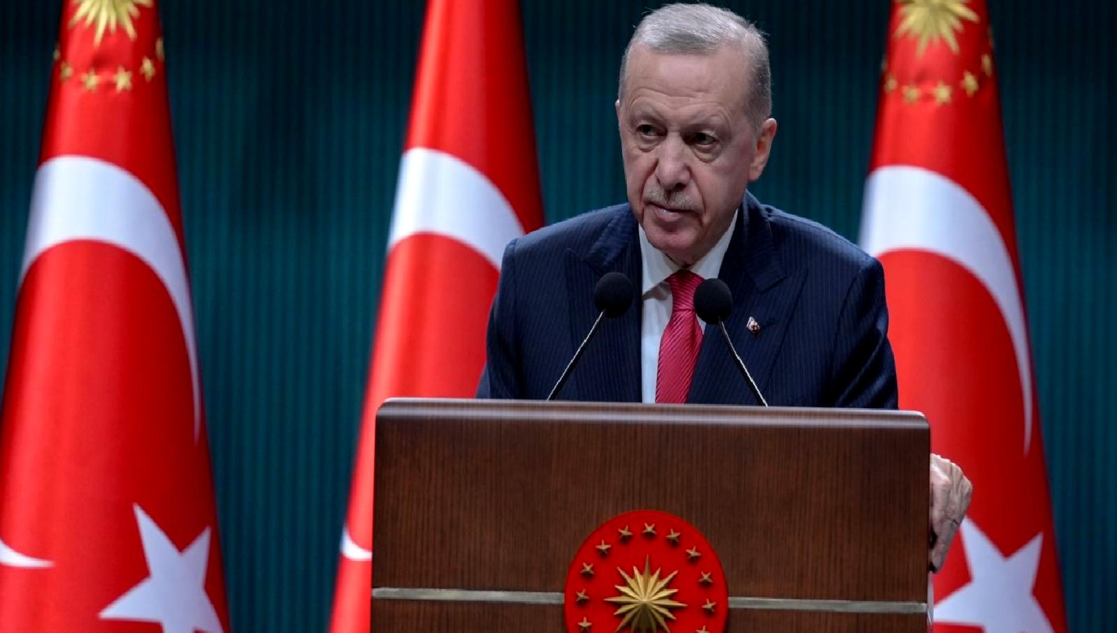 Cumhurbaşkanı Erdoğan, kabine toplantısı sonrası önemli açıklamalarda bulundu. Türkiye'nin gündemindeki