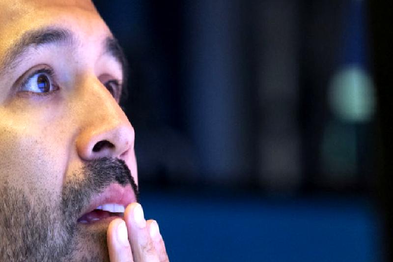 Deluxe Corp.'un kredi notu, nakit akışı ve kaldıraç oranındaki iyileşmelerle