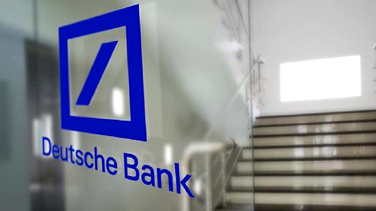 Deutsche Bank ve HSBC'nin altın fiyatı tahminlerini keşfedin. Piyasa trendleri