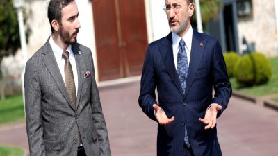 Dezenformasyon ve dijital medya konularında güncel yaklaşımlar, bilgi kirliliğiyle mücadele