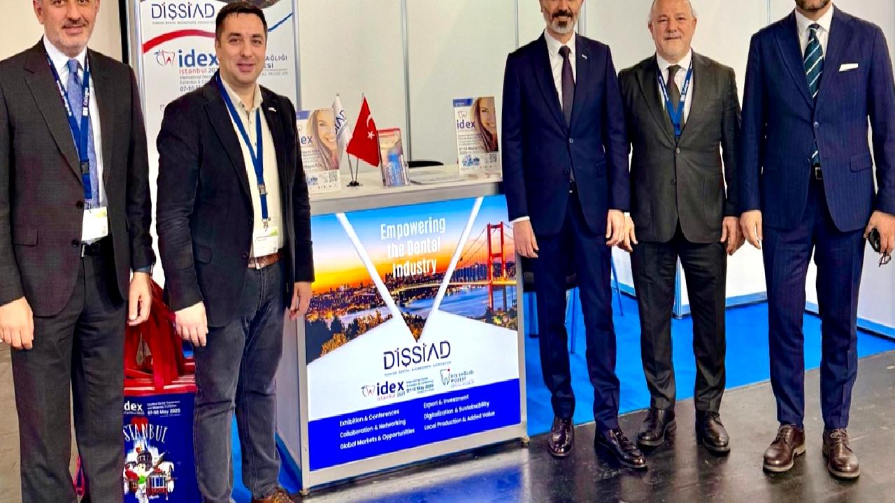 Diş malzemeleri sektöründe istikrarlı büyüme ve ihracat hedefleri hakkında bilgi