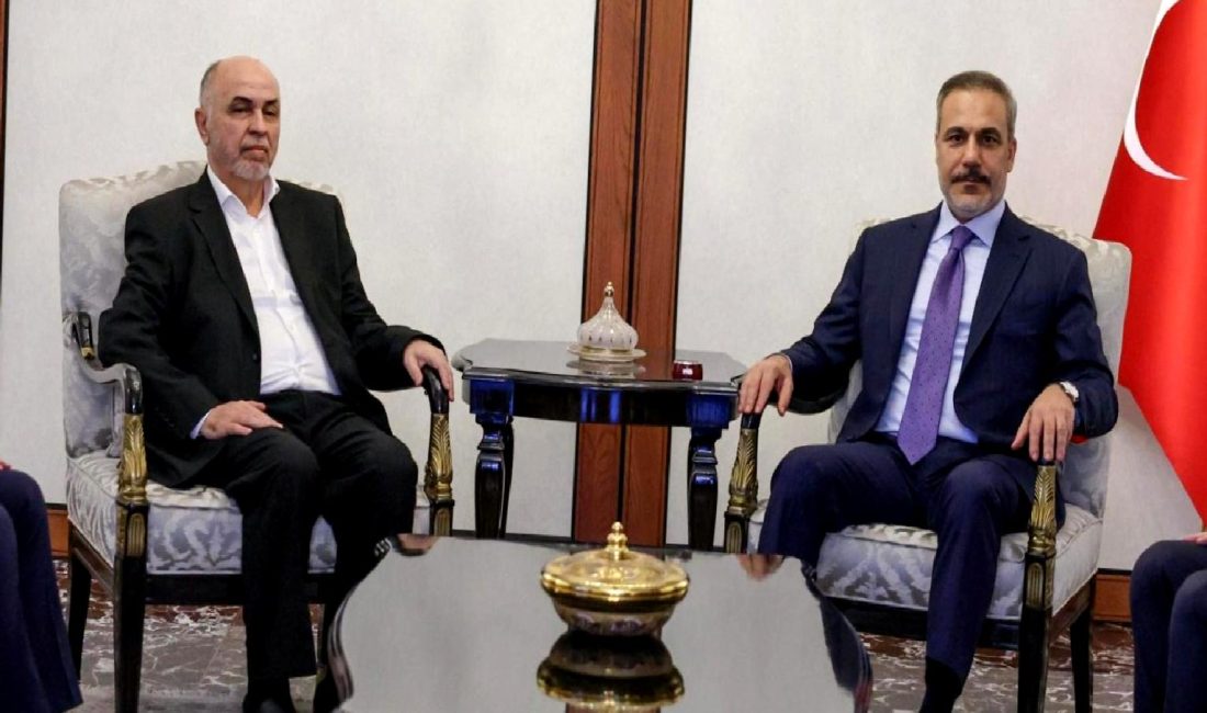 Dışişleri Bakanı Hakan Fidan’ın Hamas Temsilcileriyle Görüşmesi ve Bölgesel Durum Değerlendirmesi Dışişleri Bakanı Hakan Fidan'ın Hamas temsilcileriyle görüşmesi ve bölgesel durumu