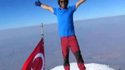 Elbruz Dağı'nda yaşanan trajik olayda 2 dağcımız hayatını kaybetti. Detaylar