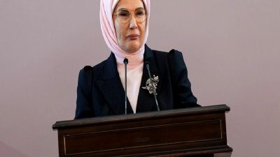 Emine Erdoğan, diplomasi ve anlayışın önemine dikkat çekerek uluslararası ilişkilerde