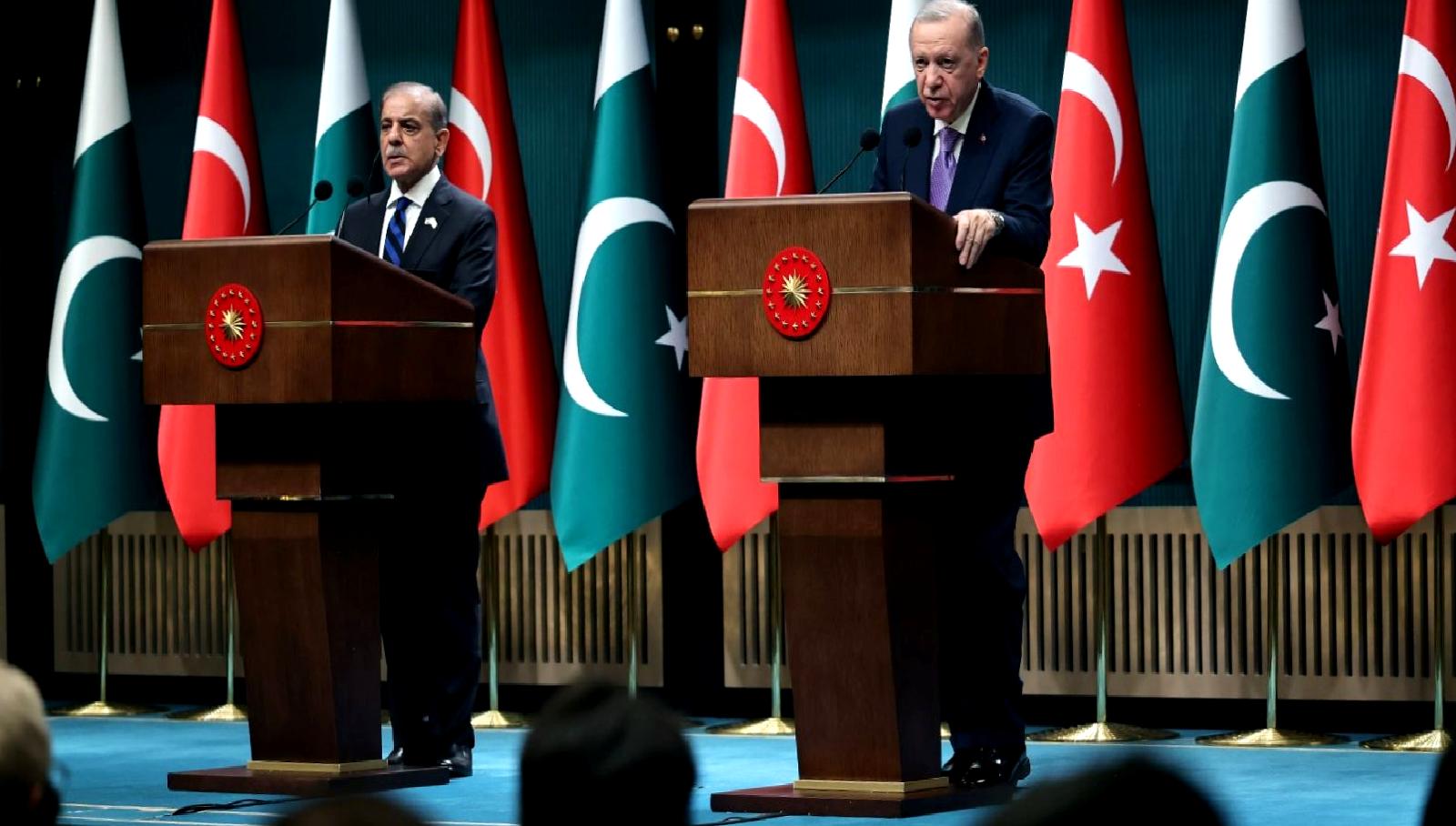 Erdoğan ve Şahbaz Şerif'in ortak basın toplantısı ve bölgesel işbirliği